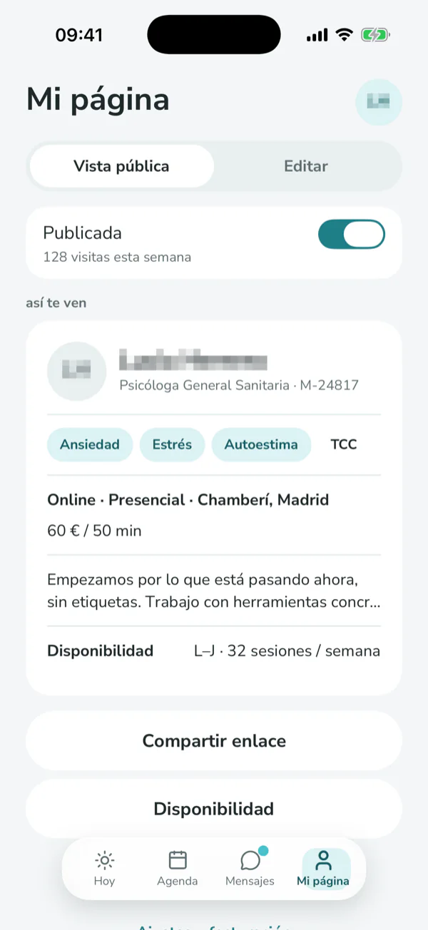 Pantalla de la app: la página pública del profesional, con su estado de publicación, las visitas de la semana y la ficha tal como la ven los pacientes.